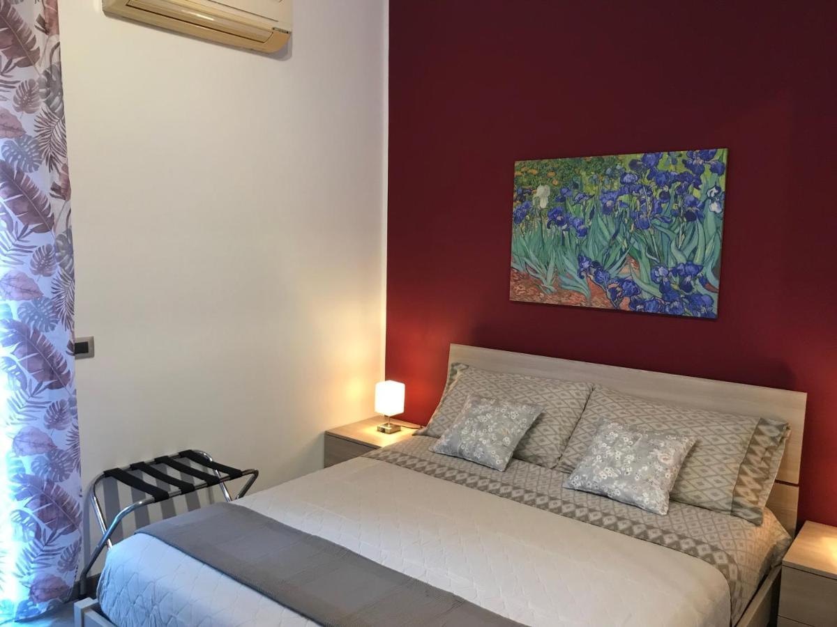 Dr House Apartment 卡塔尼亚 外观 照片