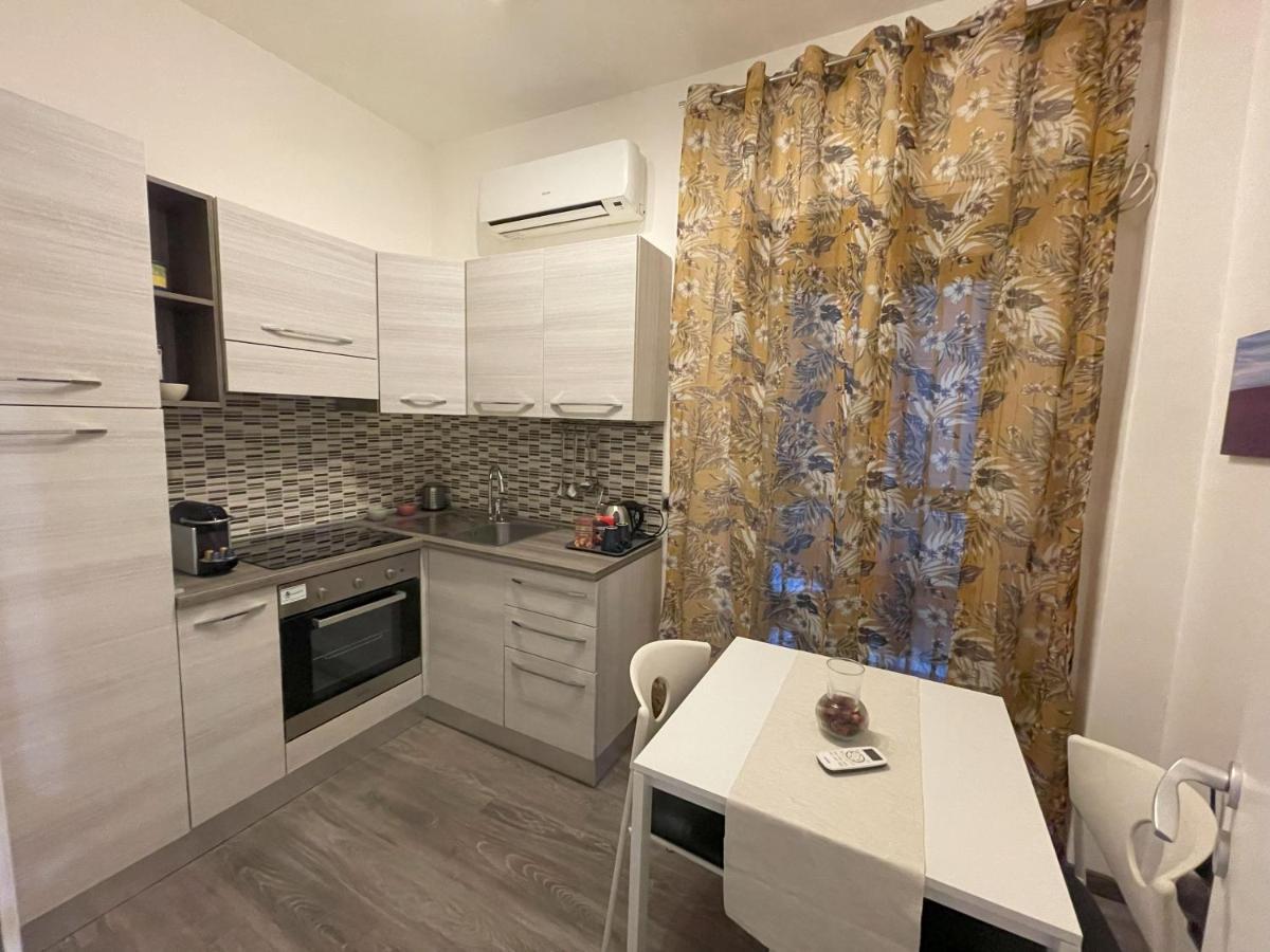 Dr House Apartment 卡塔尼亚 外观 照片