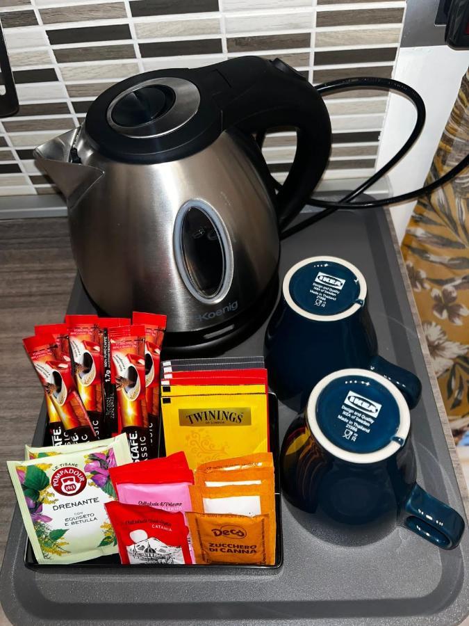Dr House Apartment 卡塔尼亚 外观 照片