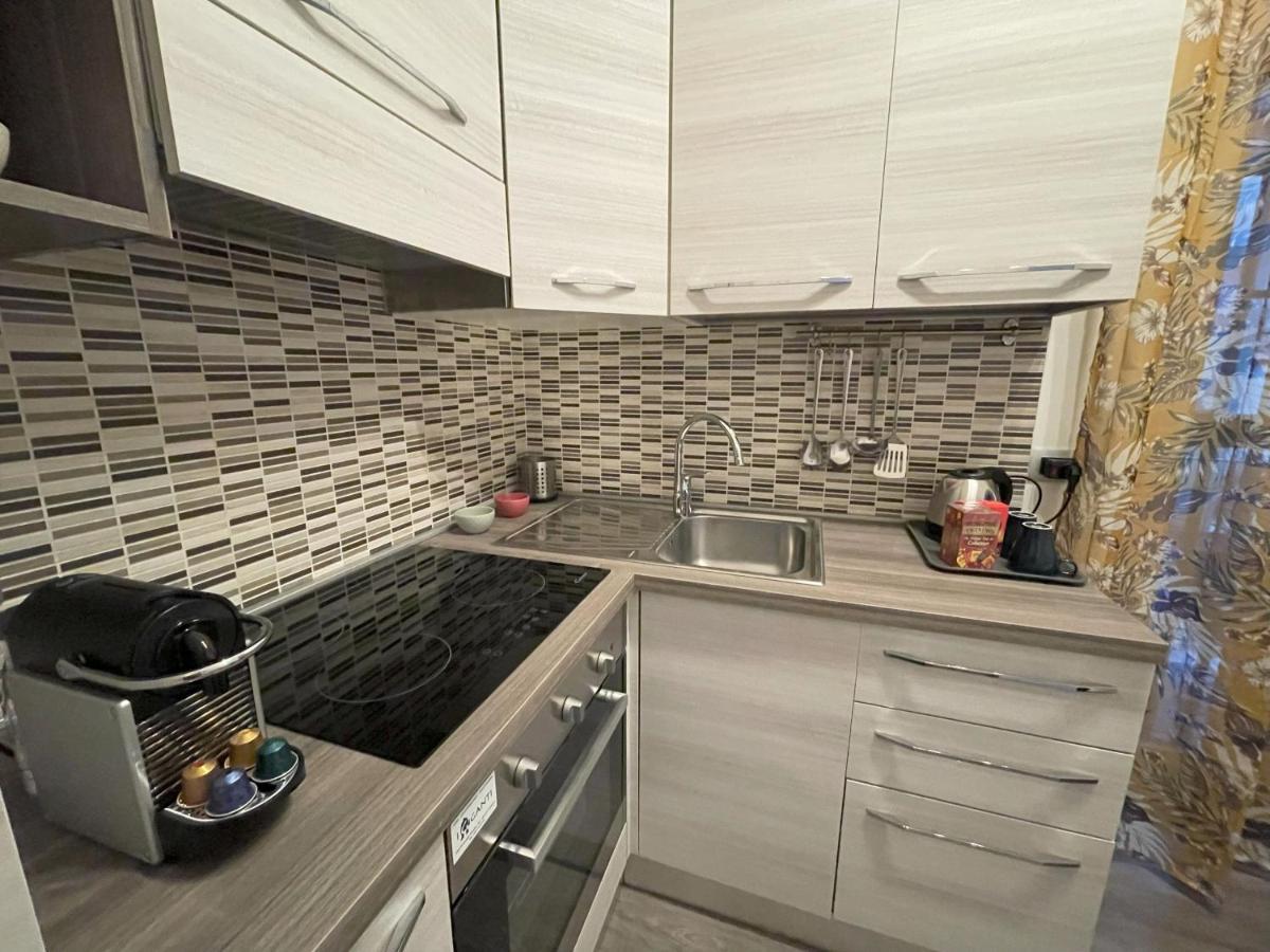 Dr House Apartment 卡塔尼亚 外观 照片