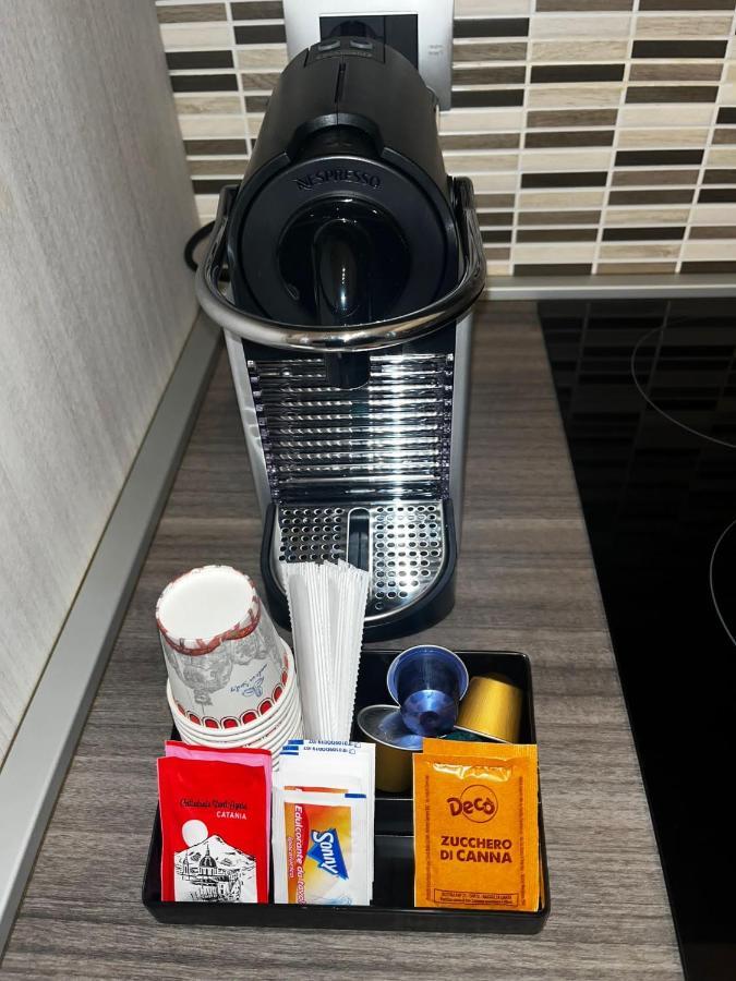 Dr House Apartment 卡塔尼亚 外观 照片